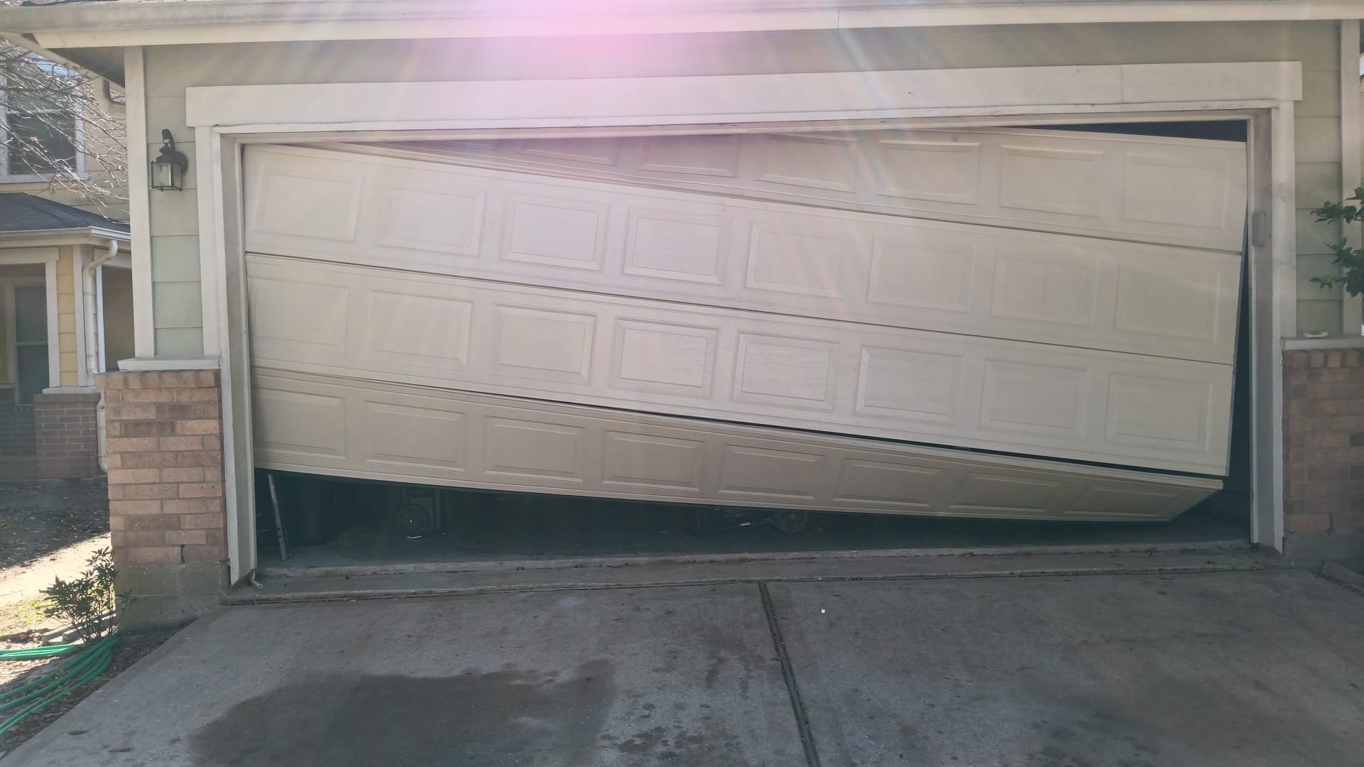 Emergency in Pasadena, TX by Lemus Garage Door Services — Licensed & Insured, (281) 906-4783