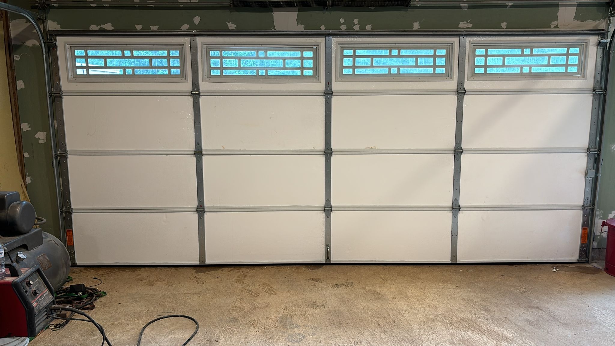 Emergency in Pasadena, TX by Lemus Garage Door Services — Licensed & Insured, (281) 906-4783